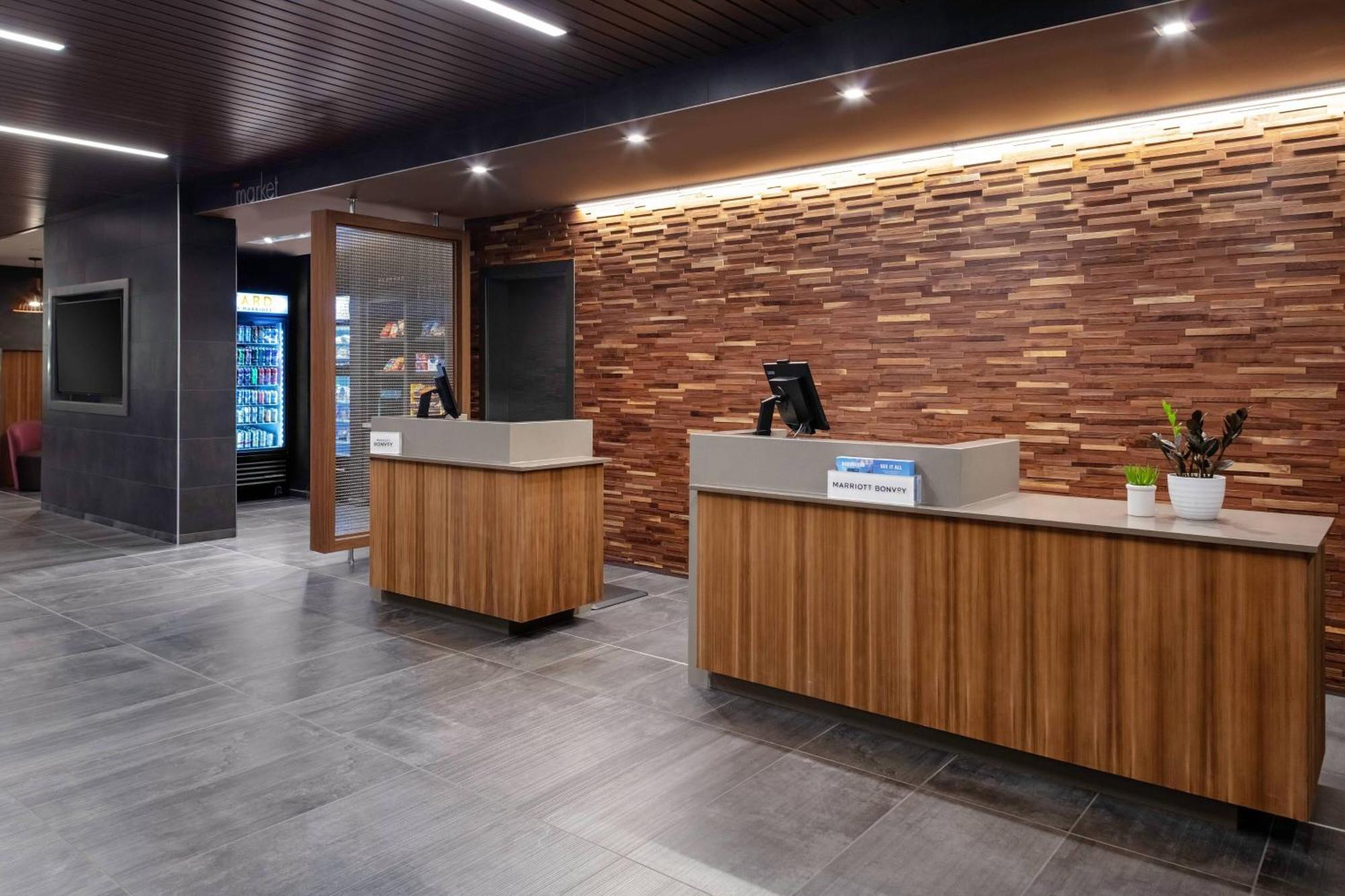 คอร์ตยาร์ด บาย แมริออท พาสดก ไตร-ซิตี้แอร์พอร์ต Hotel พัสโค ภายนอก รูปภาพ